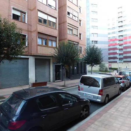 Guggenheim A 15 Minutos. Bec A 5 Minutos Appartement Barakaldo